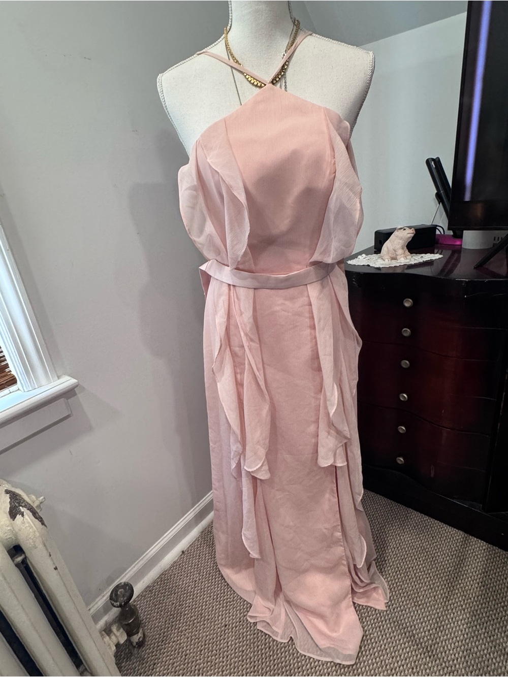 Viera Wang Elegant Blush Pink Halter Gown - Picture 4 of 7